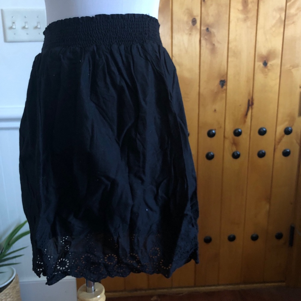 Old Navy Paperbag style Skirt eyelet sz S